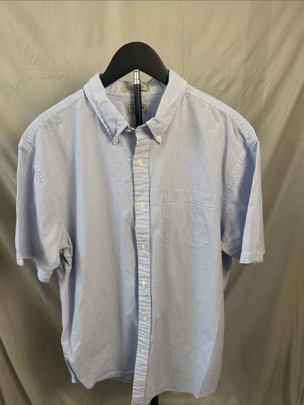 L.L. Bean Light Blue Short-Sleeve Seersucker Button-Down Shirt Vintage